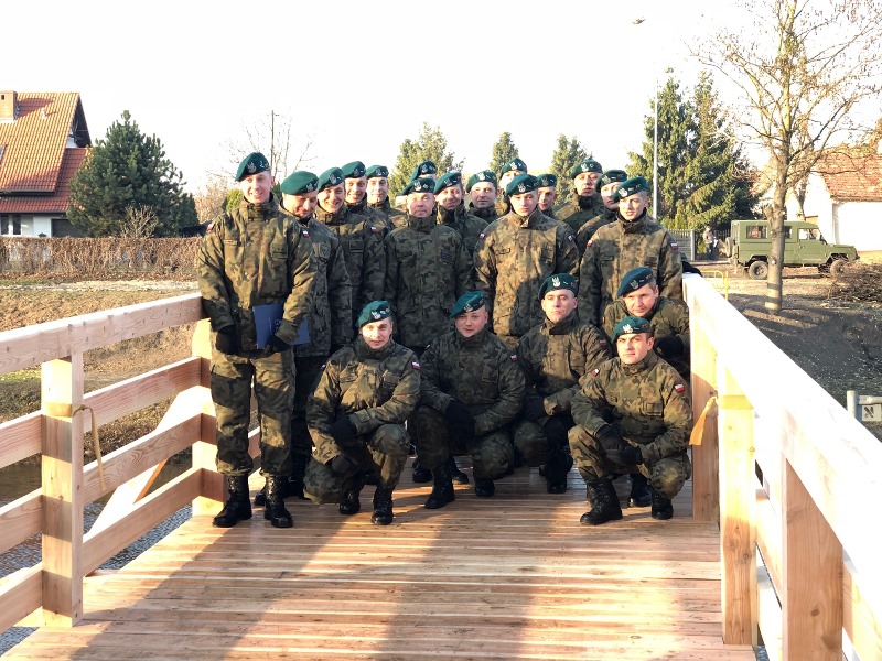 Ilustracja do informacji: Kładka na Obrze otwarta