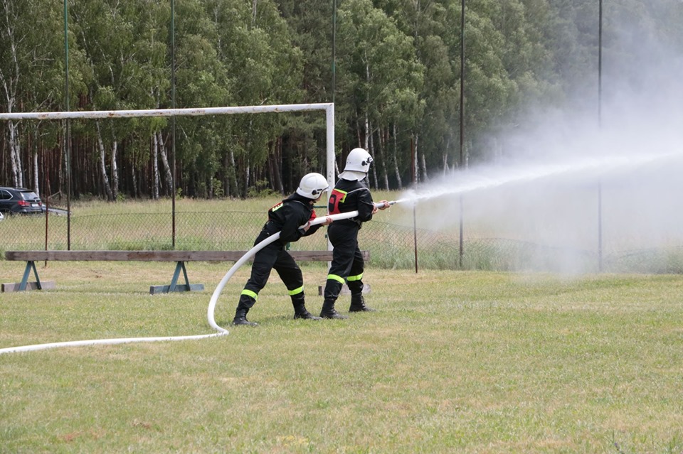 Ilustracja do informacji: Skąd są najlepsi strażacy? Z Kaławy oczywiście! [ZDJĘCIA, WIDEO]
