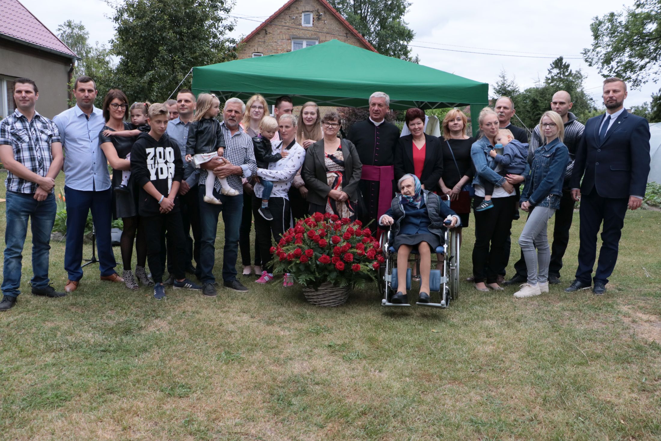 Ilustracja do informacji: Pani Regina ma 100 lat! 