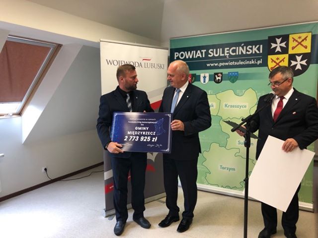 Ilustracja do informacji: Mamy prawie 2,8 mln. zł na budowę dróg w Międzyrzeczu! 