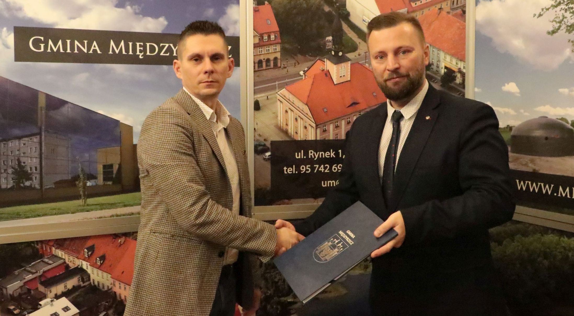 Ilustracja do informacji: Jest umowa na budowę czterech dróg. Niebawem w ruch pójdą łopaty