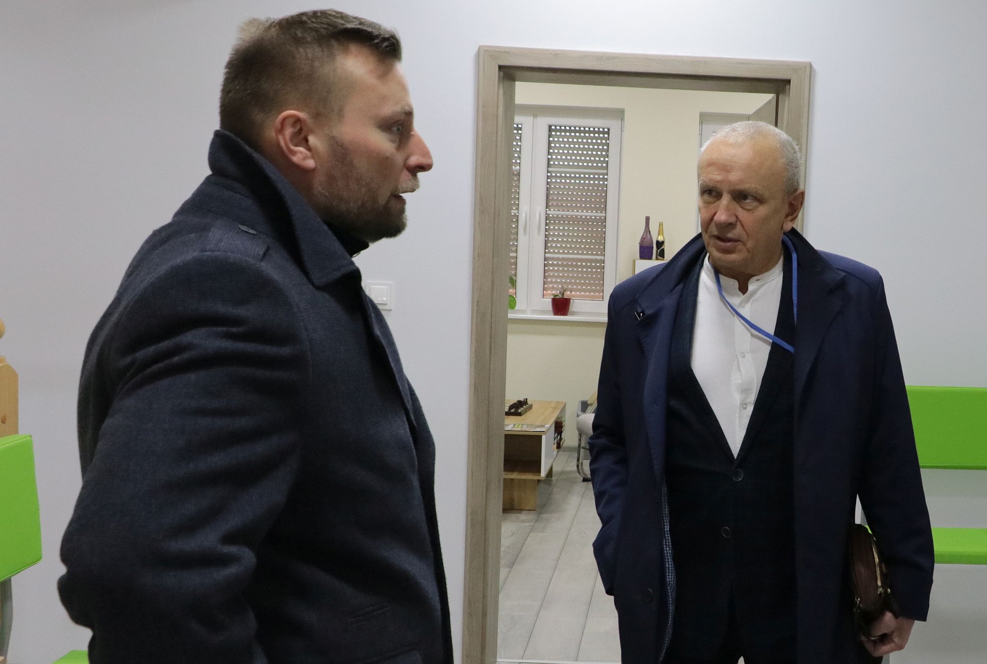 Ilustracja do informacji: Gmina pomaga szpitalowi. Lekarze będą nocować w Domu Seniora