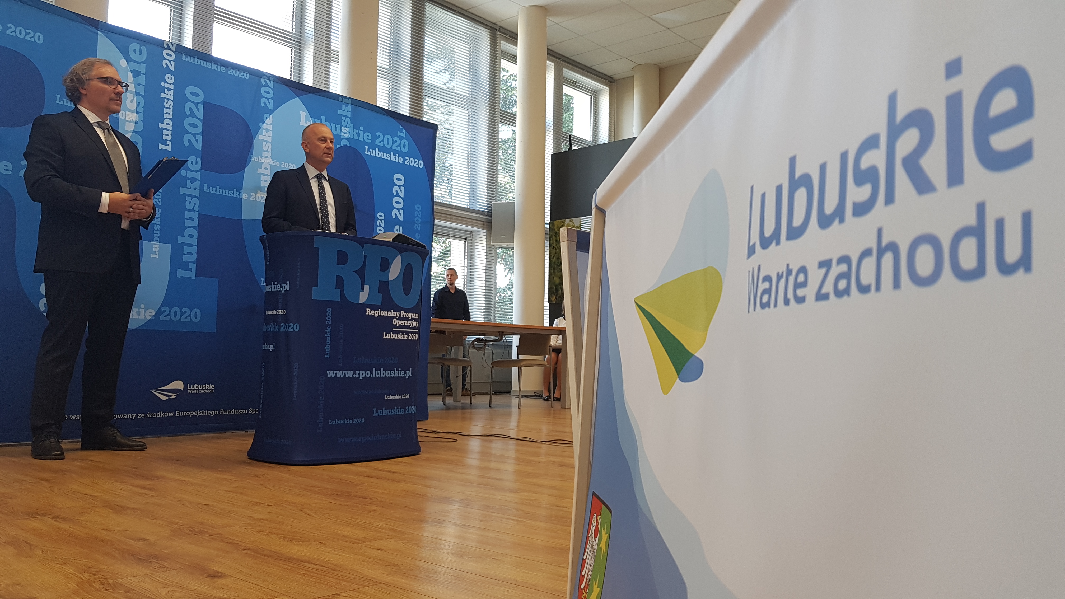 Ilustracja do informacji: Projekt „Lubuski e-Urząd II” 