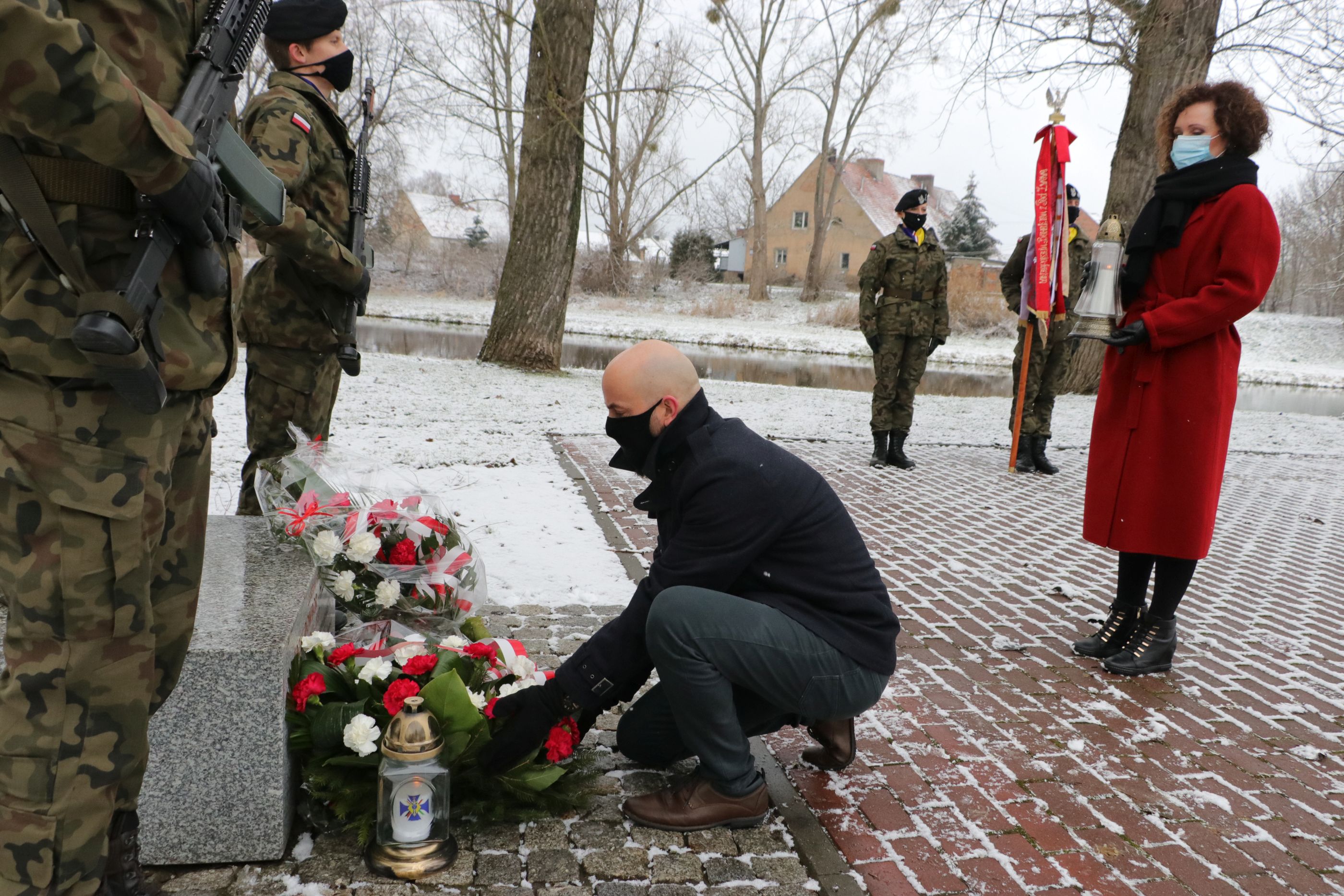 Ilustracja do informacji: W hołdzie dowódcy Powstania Wielkopolskiego