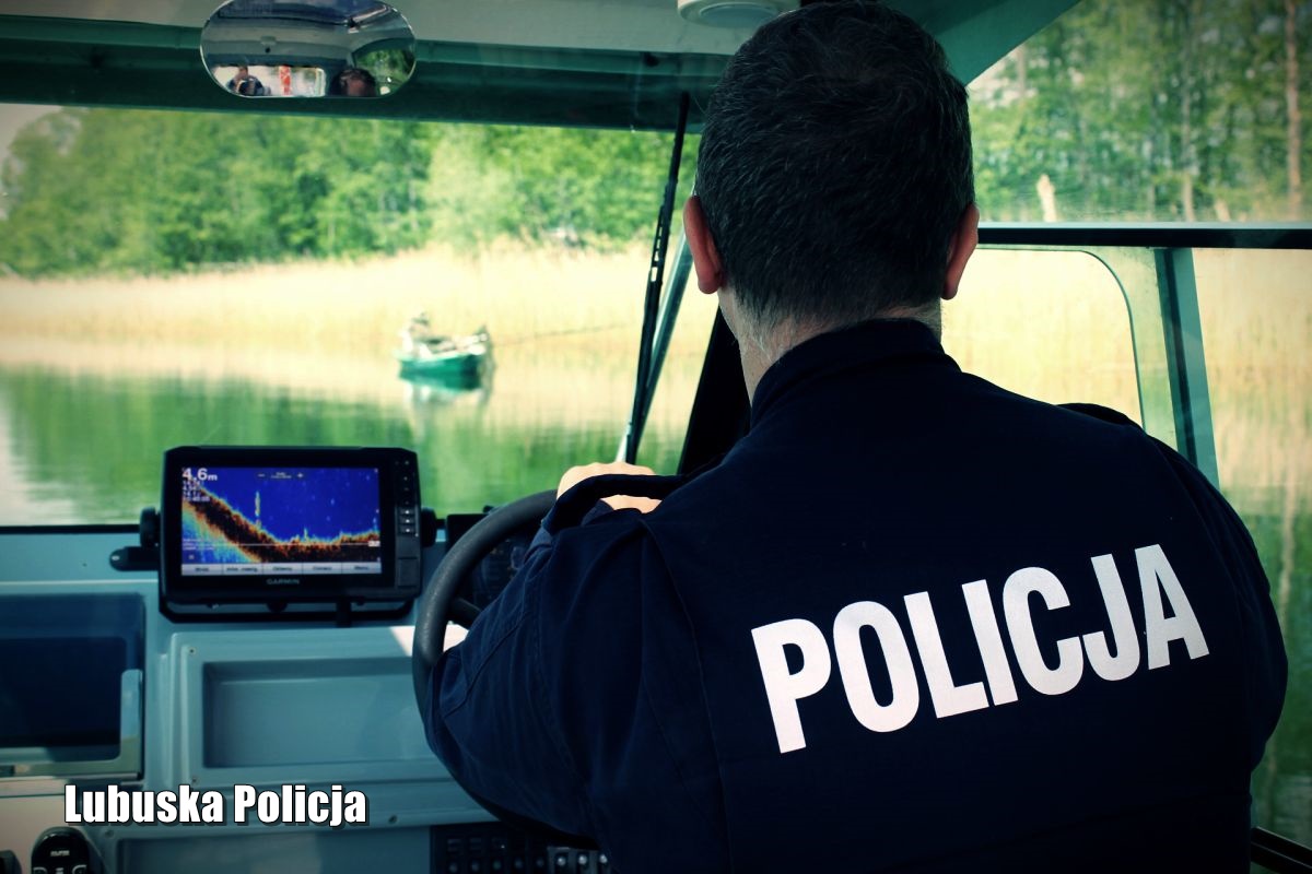 Ilustracja do informacji: Konkurs plastyczny „Kręci mnie Bezpieczeństwo nad Wodą”