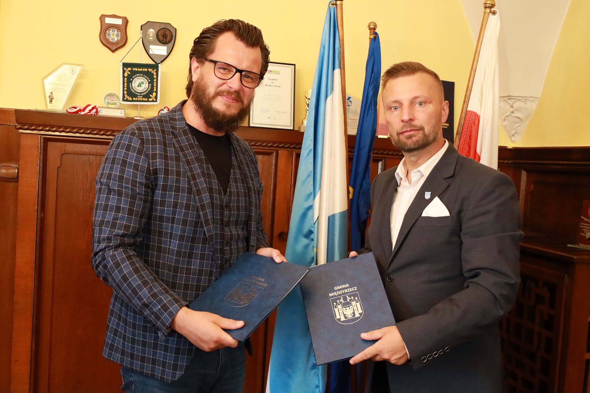 Ilustracja do informacji: Koło wejścia do ogródka jordanowskiego powstanie toaleta 