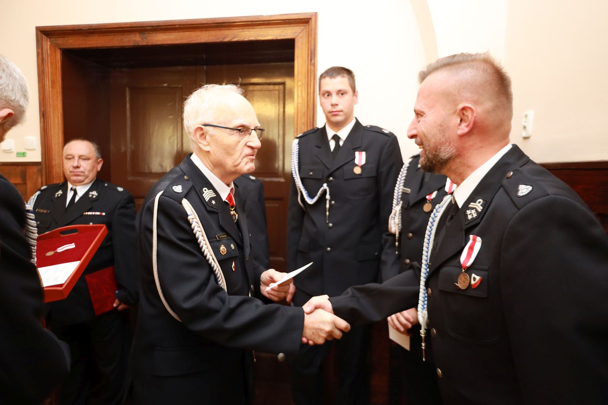 Ilustracja do informacji: Burmistrz ponownie został prezesem strażaków 