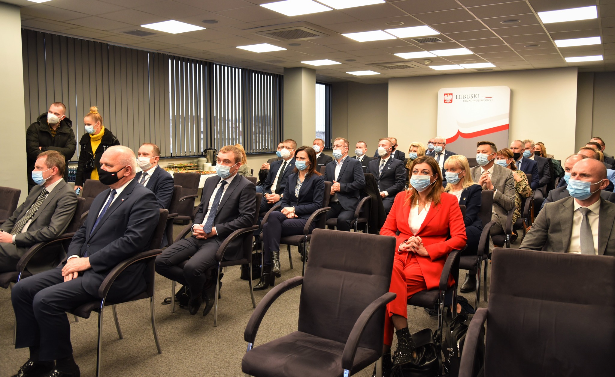 Ilustracja do informacji: Budujemy kanalizację i walczymy o obwodnicę 