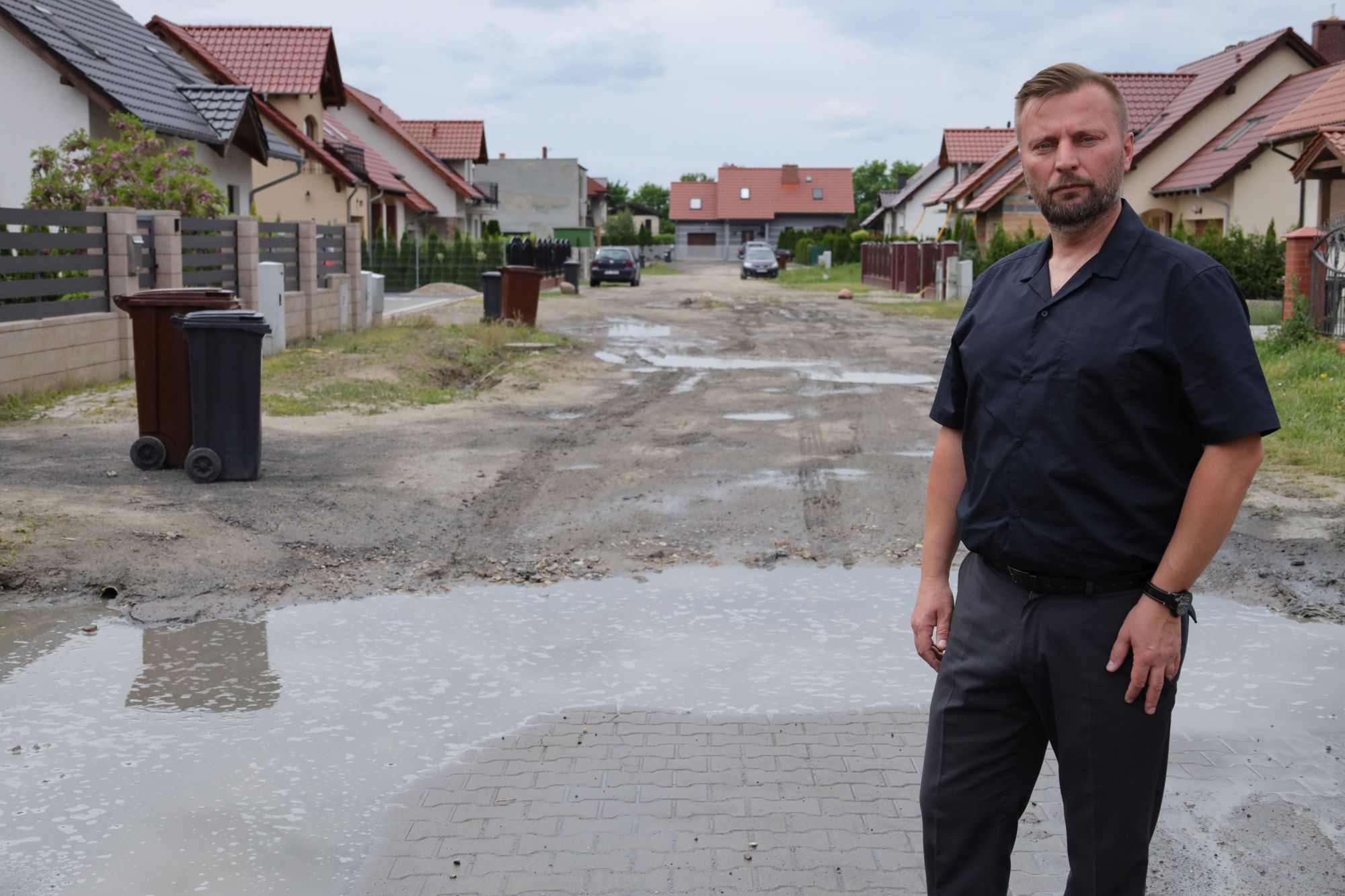 Ilustracja do informacji: Będzie asfalt zamiast dziur i kałuż