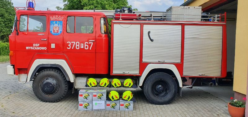Ilustracja do informacji: Nowoczesny sprzęt ratowniczy dla międzyrzeckich strażaków-ochotników z programu „Mały Strażak”