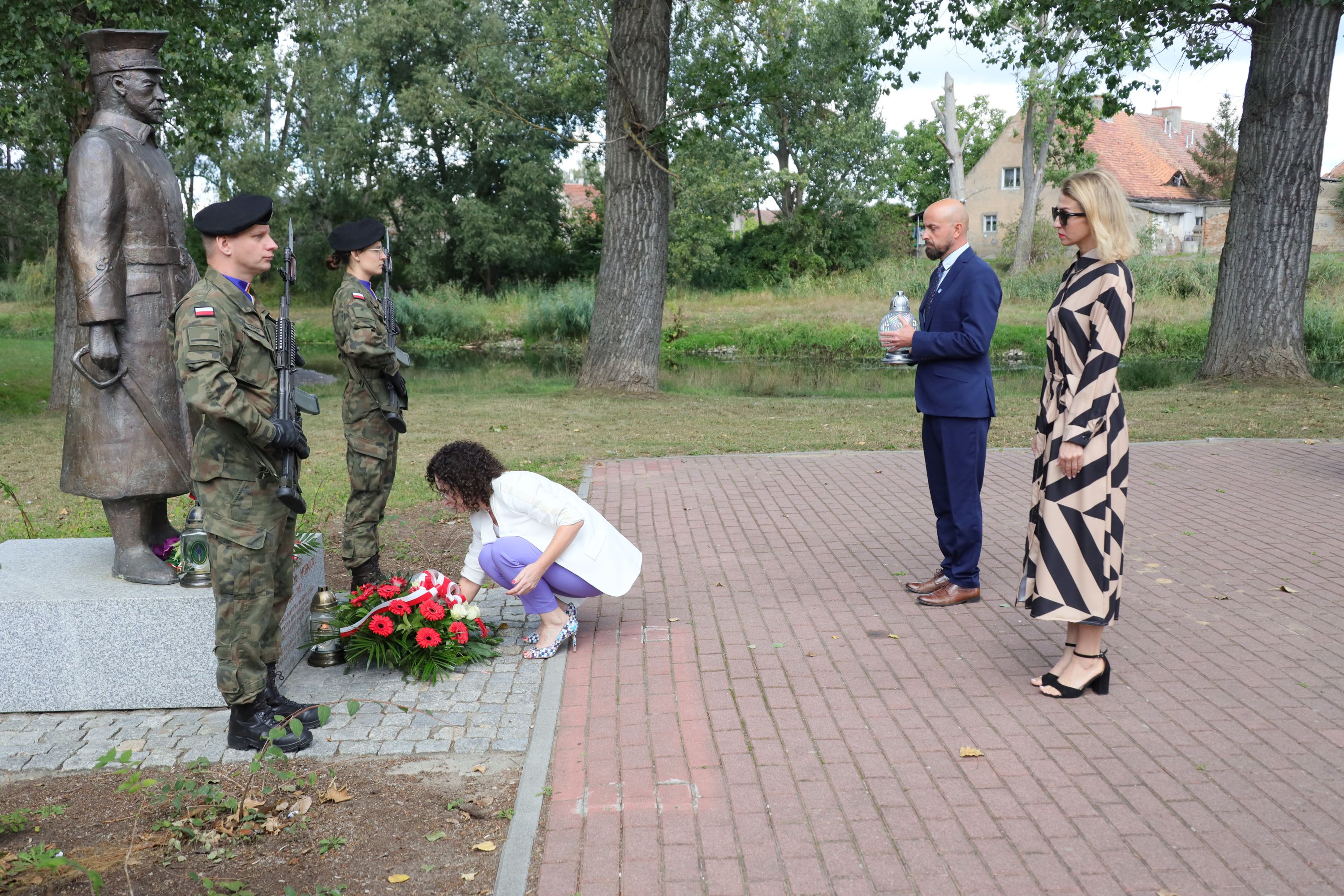 Ilustracja do informacji: Międzyrzecz pamiętał o rocznicy wybuchu i ofiarach najkrwawszej z wojen