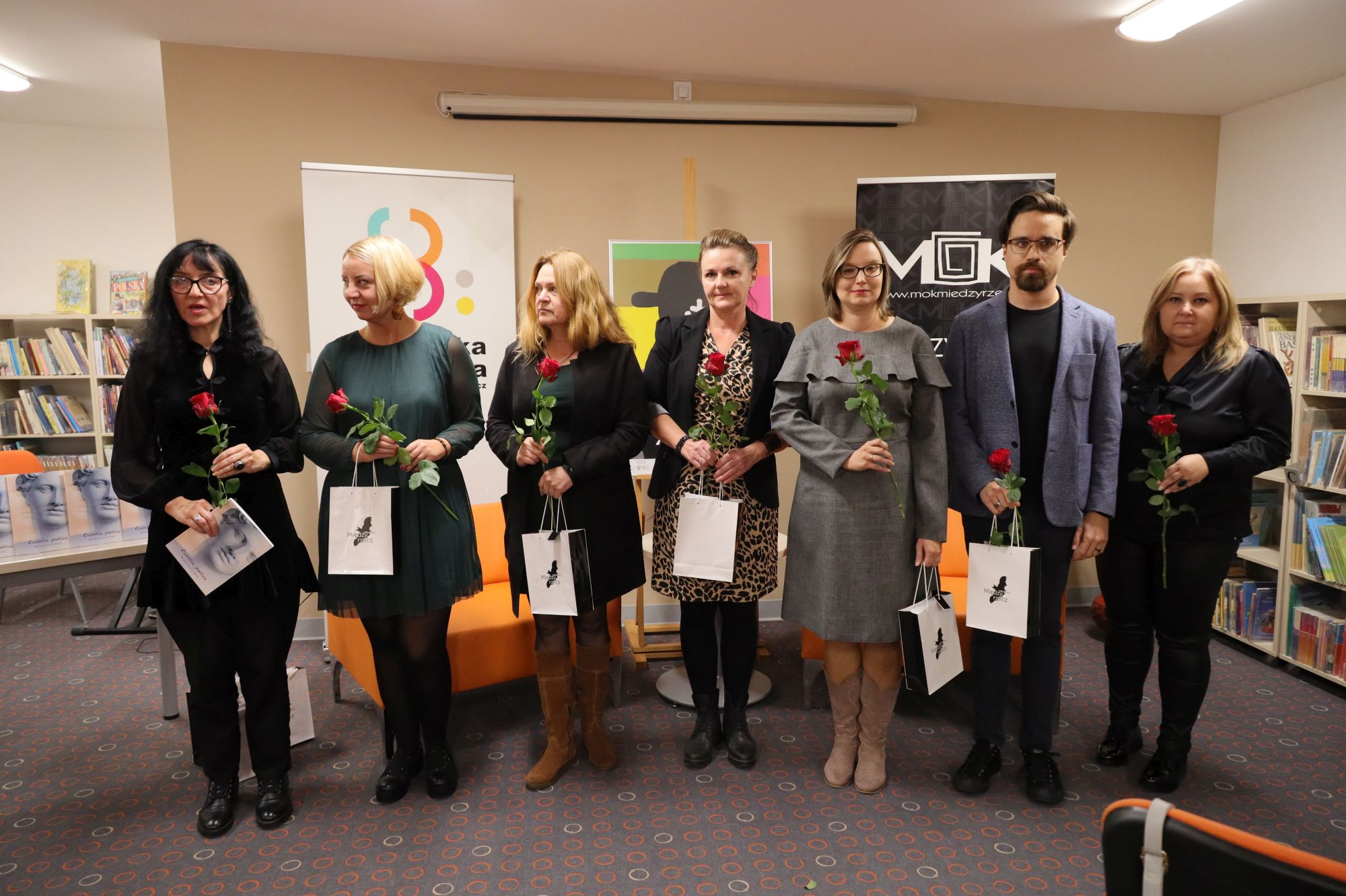 Ilustracja do informacji: Tomik pełen serca i wzruszeń