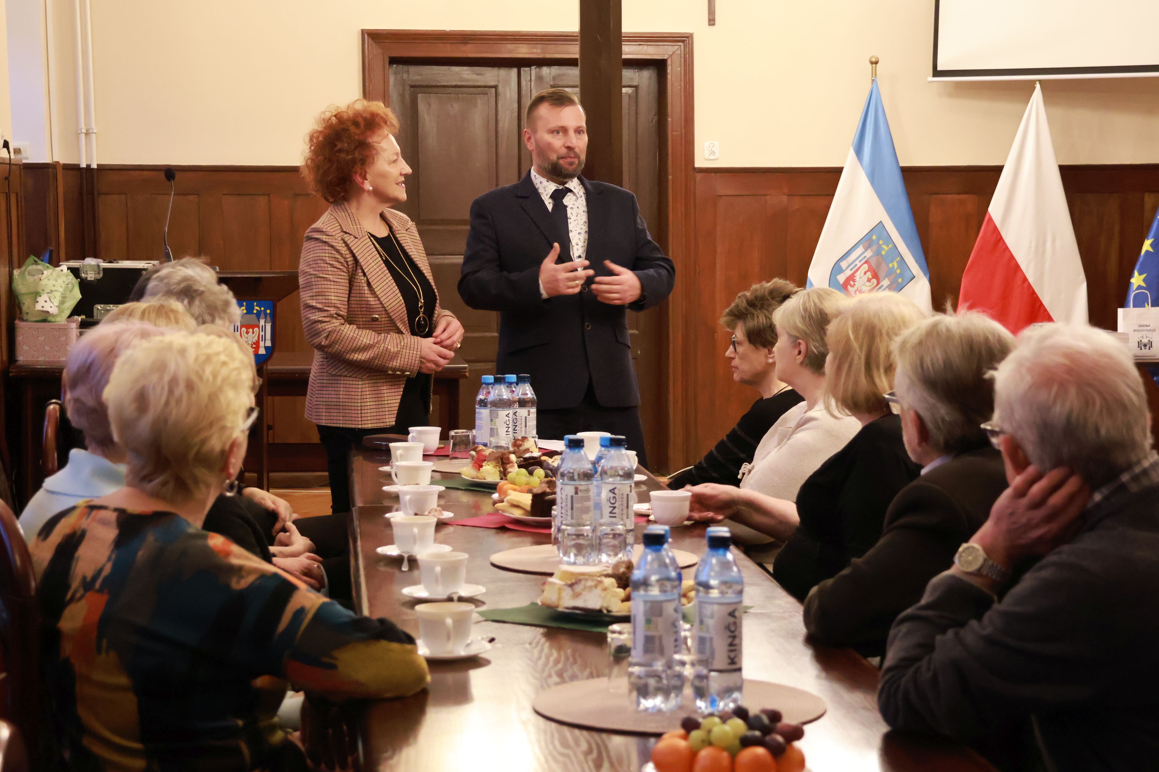 Ilustracja do informacji: Spotkanie byłych pracowników magistratu 