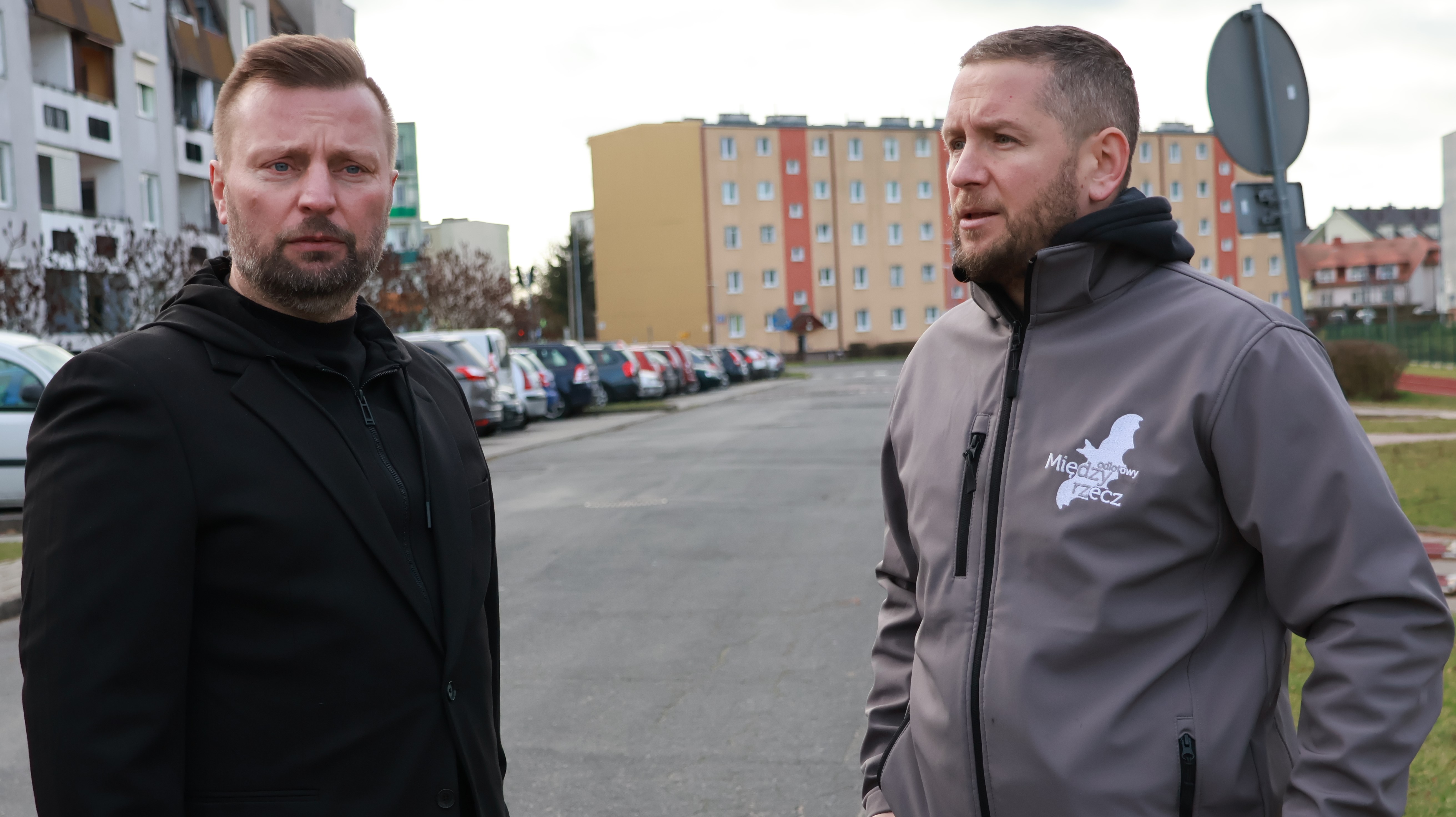 Ilustracja do informacji: Koniec z dziurami i kałużami