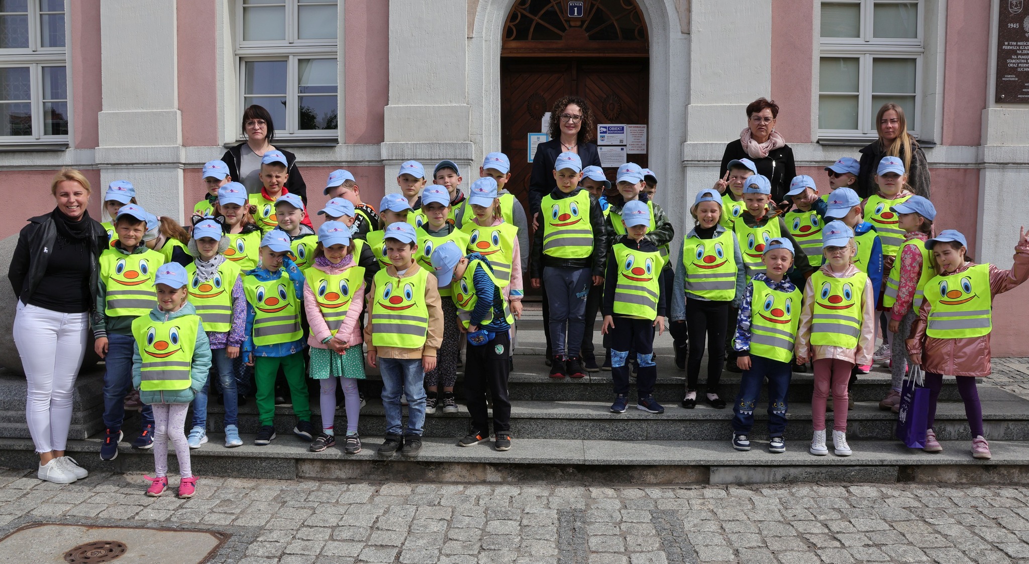 Ilustracja do informacji: Przedszkolaki z wizytą w ratuszu