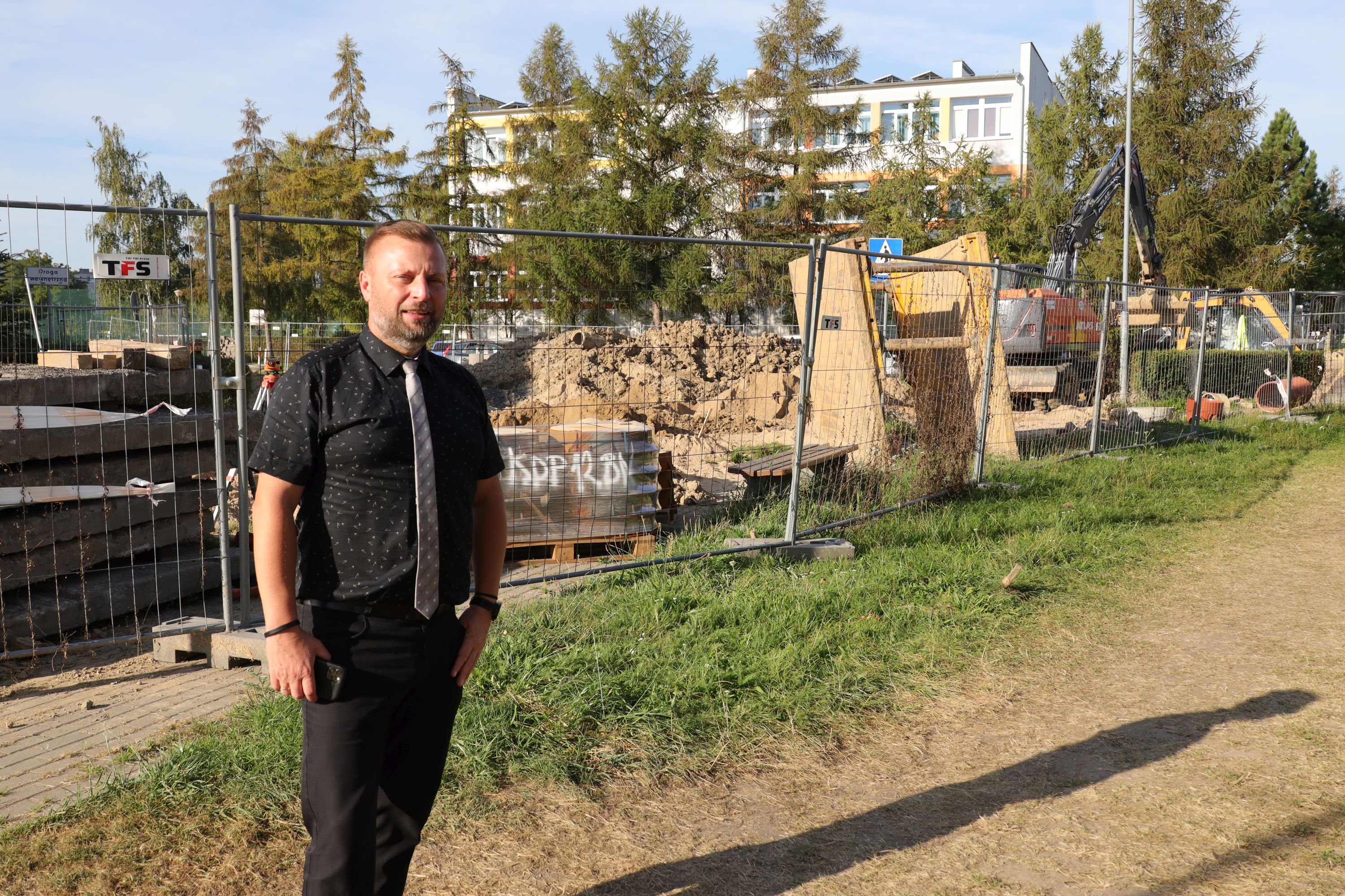 Ilustracja do informacji: Trwa remont ulicy Komisji Edukacji Narodowej 