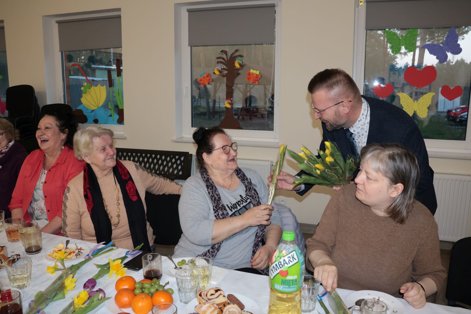 Ilustracja do informacji: Sołeckie obchody Dnia Kobiet