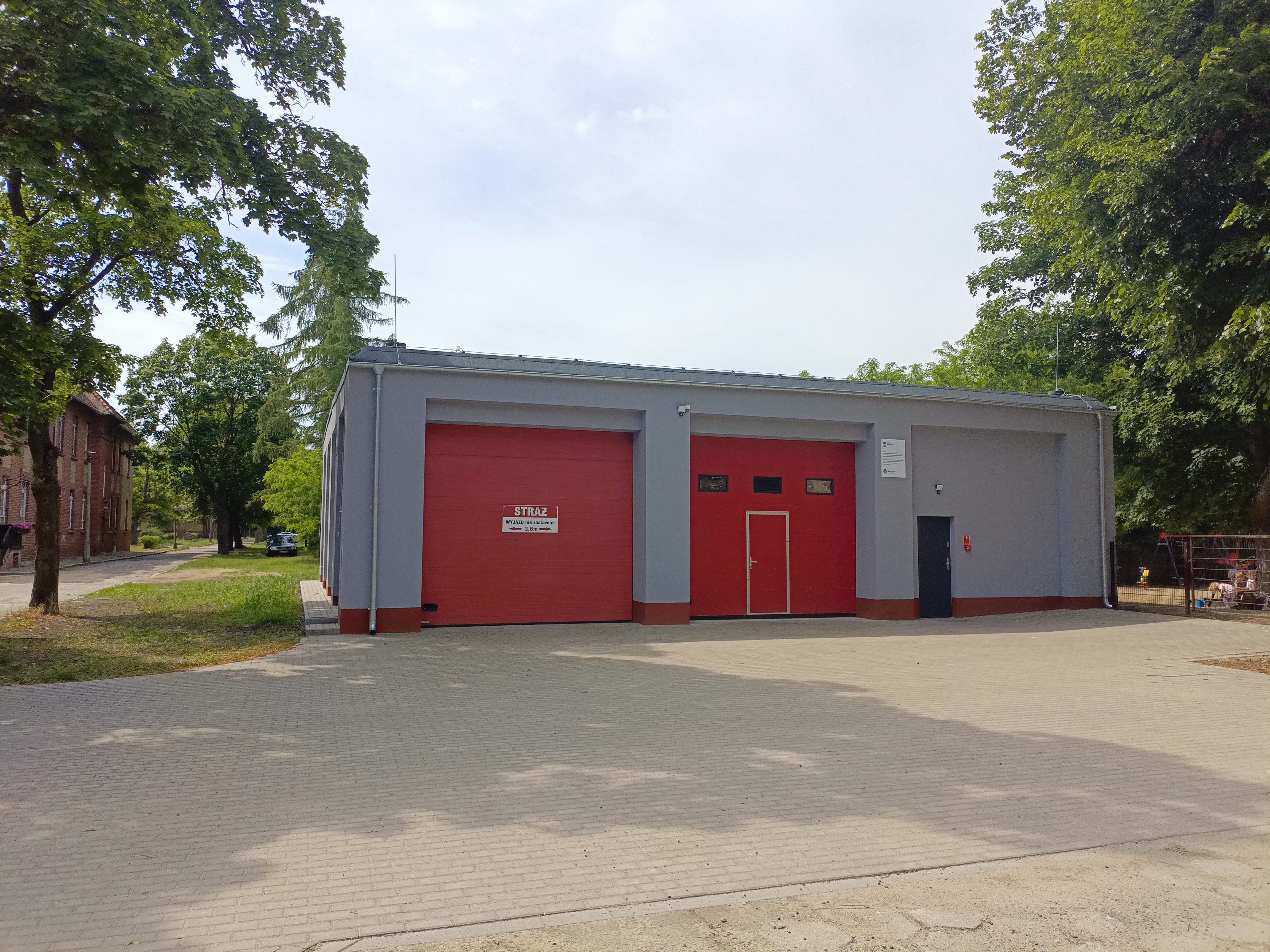 Ilustracja do informacji: Remont remizy w Obrzycach