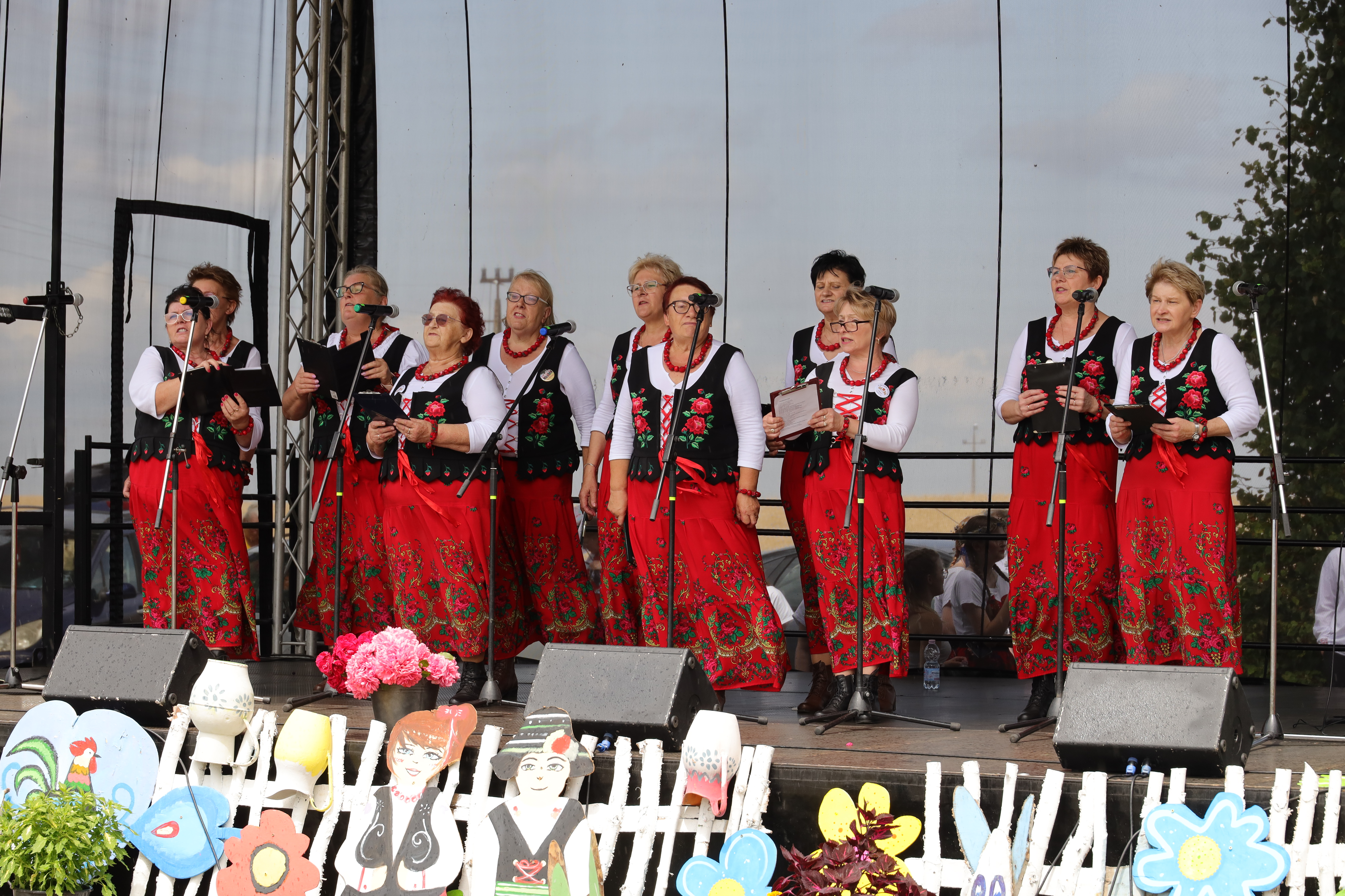 Ilustracja do informacji: Spotkania z folklorem i kulinarnymi przysmakami 