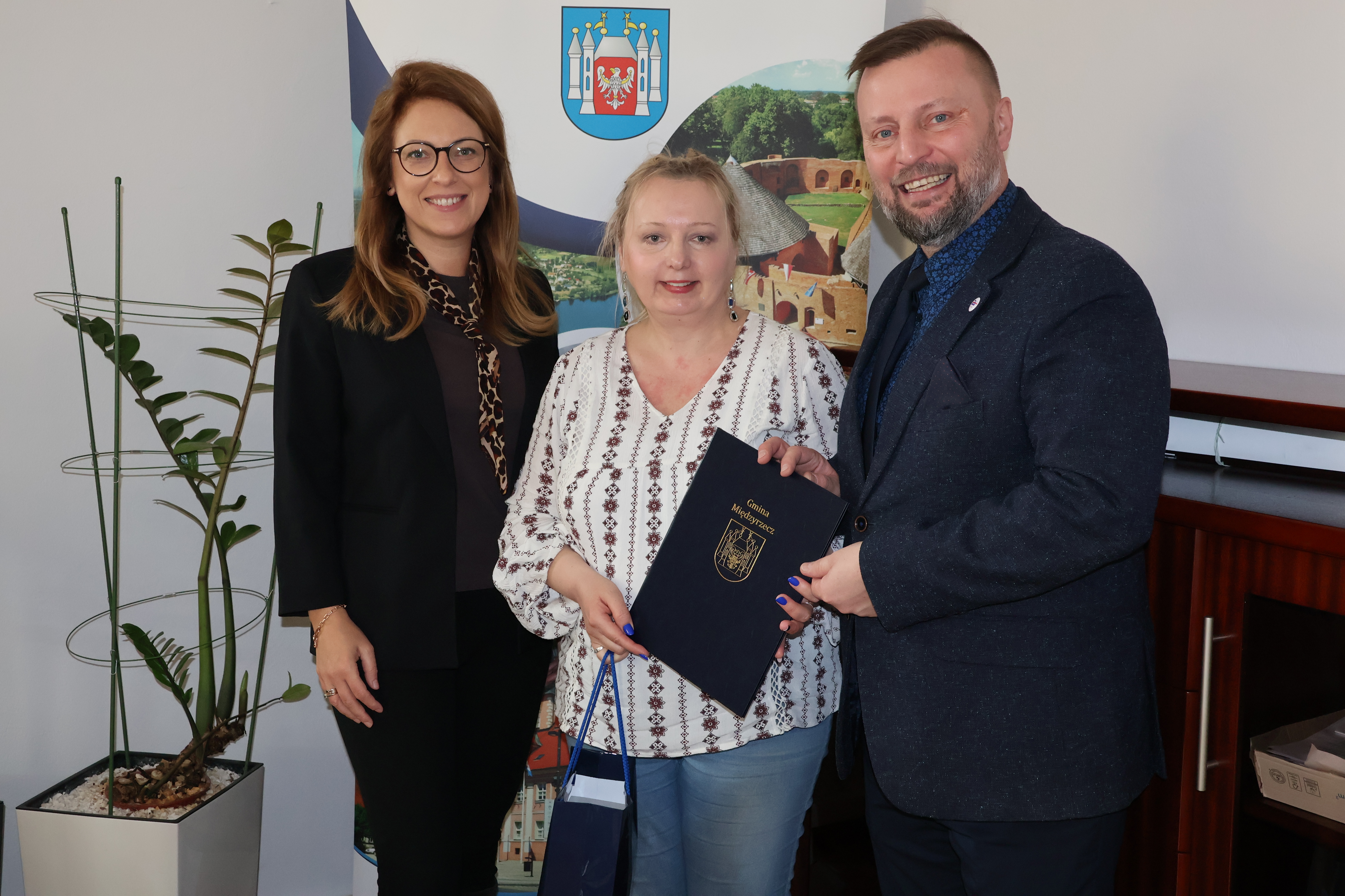 Ilustracja do informacji: Gratulujemy i dziękujemy Pani Moniko!