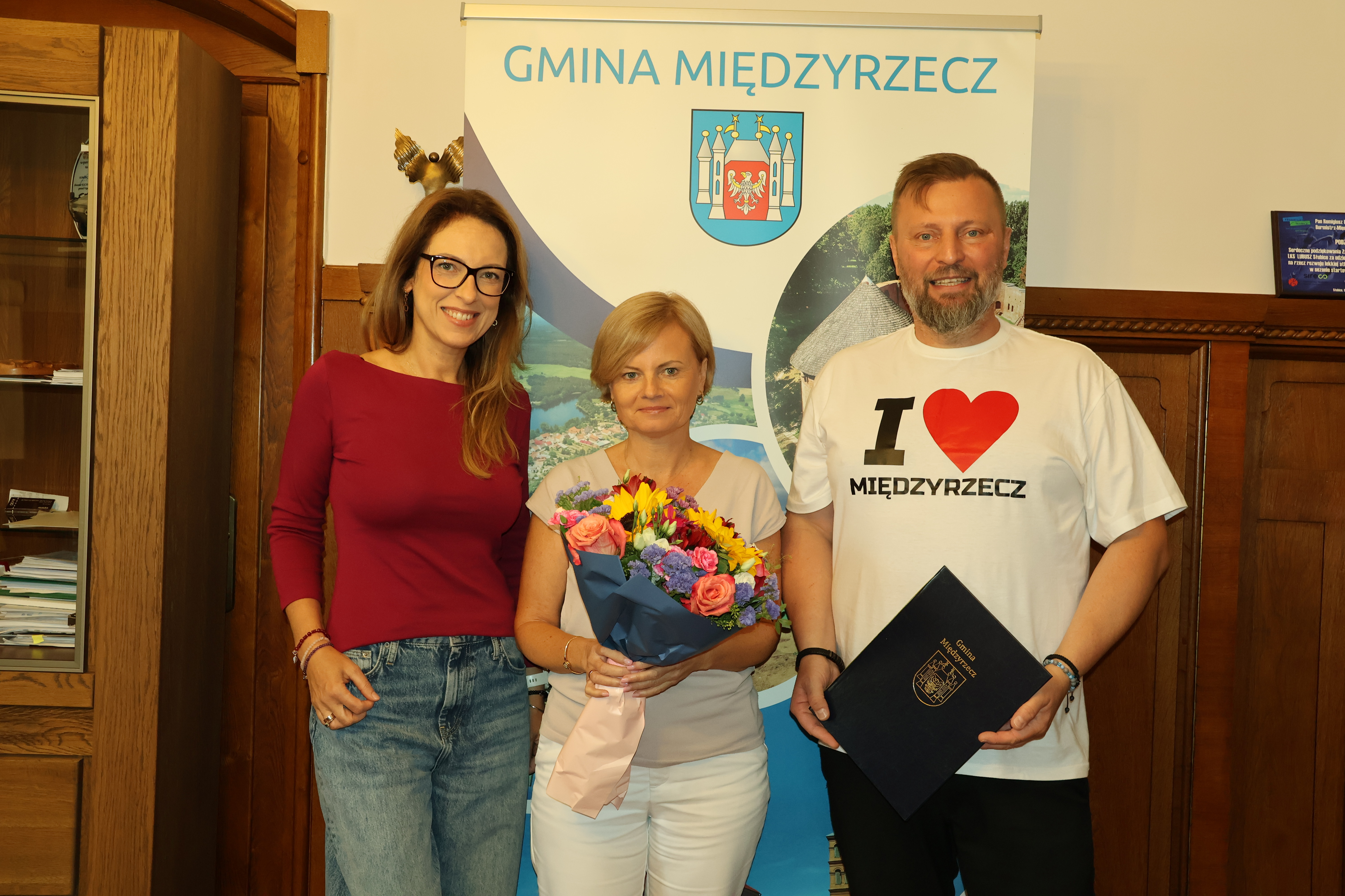 Ilustracja do informacji: Trzy dekady na straży finansów Gminy Międzyrzecz