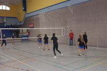 Miniatura zdjęcia: Piłkarski i siatkarski turniej integracyjny w Gimnazjum nr 2 im. A. Mickiewicza