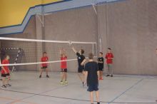 Miniatura zdjęcia: Piłkarski i siatkarski turniej integracyjny w Gimnazjum nr 2 im. A. Mickiewicza 