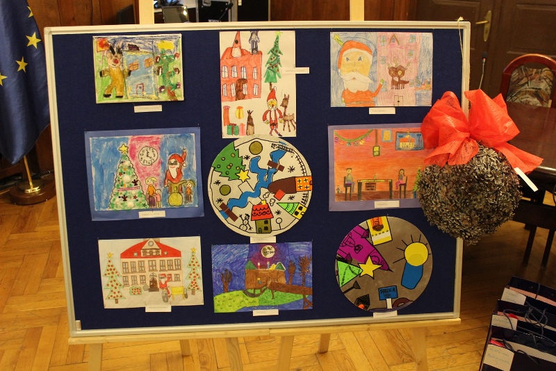 Miniatura zdjęcia: Rozstrzygnięcie konkursu plastycznego „Święta w Międzyrzeczu”