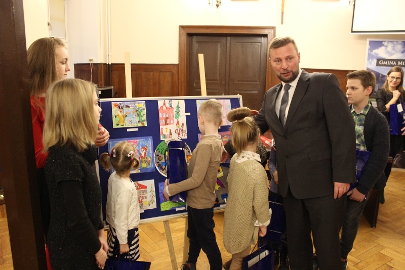 Miniatura zdjęcia: Rozstrzygnięcie konkursu plastycznego „Święta w Międzyrzeczu”