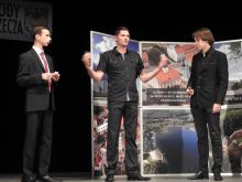 Miniatura zdjęcia: Burmistrz wręczył stypendia najzdolniejszym uczniom