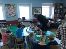 Miniatura zdjęcia: Burmistrz odwiedził dzieci i młodzież spędzające ferie w szkołach