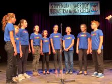 Miniatura zdjęcia: Burmistrz wręczył stypendia naukowe